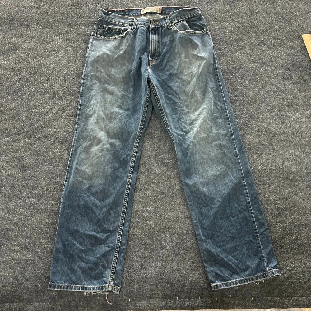 Levi's Jeans Mens Size 33x32 Blue 559 Relaxed Straight Cotton Denim Casual